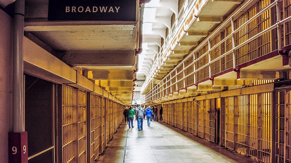 Explor Alcatraz Tour and Fisherman’s Wharf Guided Walking Tour in San Francisco
