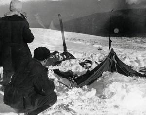 Dyatlov Pass : retour sur le mystère glaçant qui défie la science depuis 1959