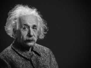 Albert Einstein : le génie visionnaire qui a révolutionné la physique moderne